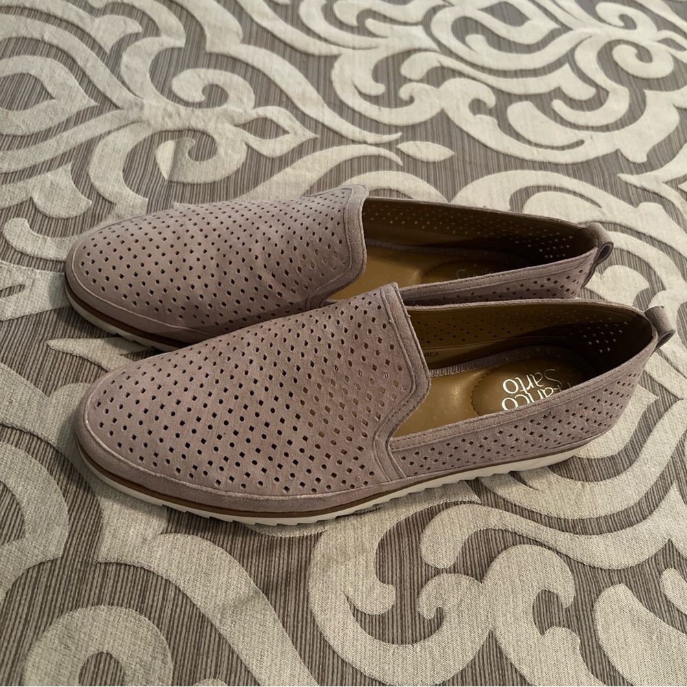 Franco Sarto Hadrea Beige Loafers SZ 9 M EUC